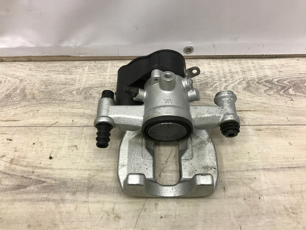 фото №6, Суппорт mercedes sprinter 906 910 задняя правый новый