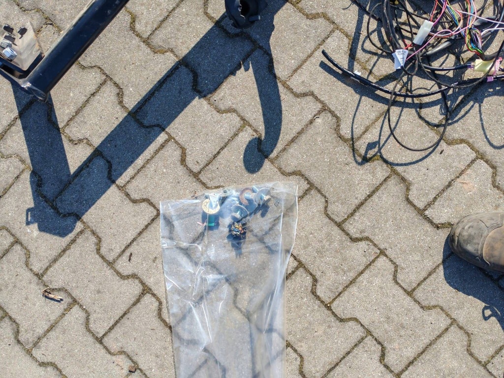 Фаркоп  буксировочный subaru outback vi bt Недорого