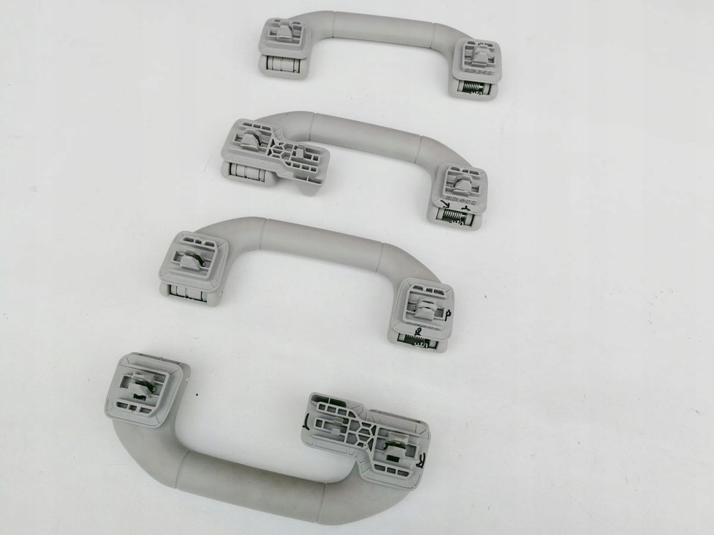 фото №2, Mercedes cklasa w204 ручка потолочный оригинал