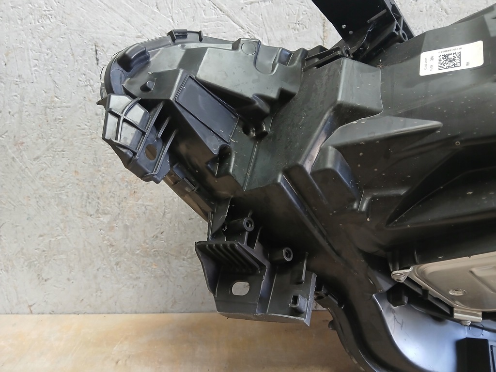 фото №3, Лампа перед правая renault clio v 5 full led 260104922r