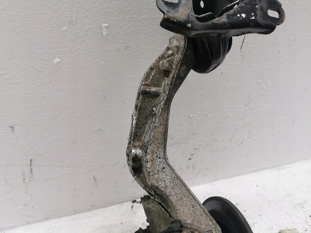 фото №6, Поворотный кулак ступица правый задняя mini cooper r56 06-13