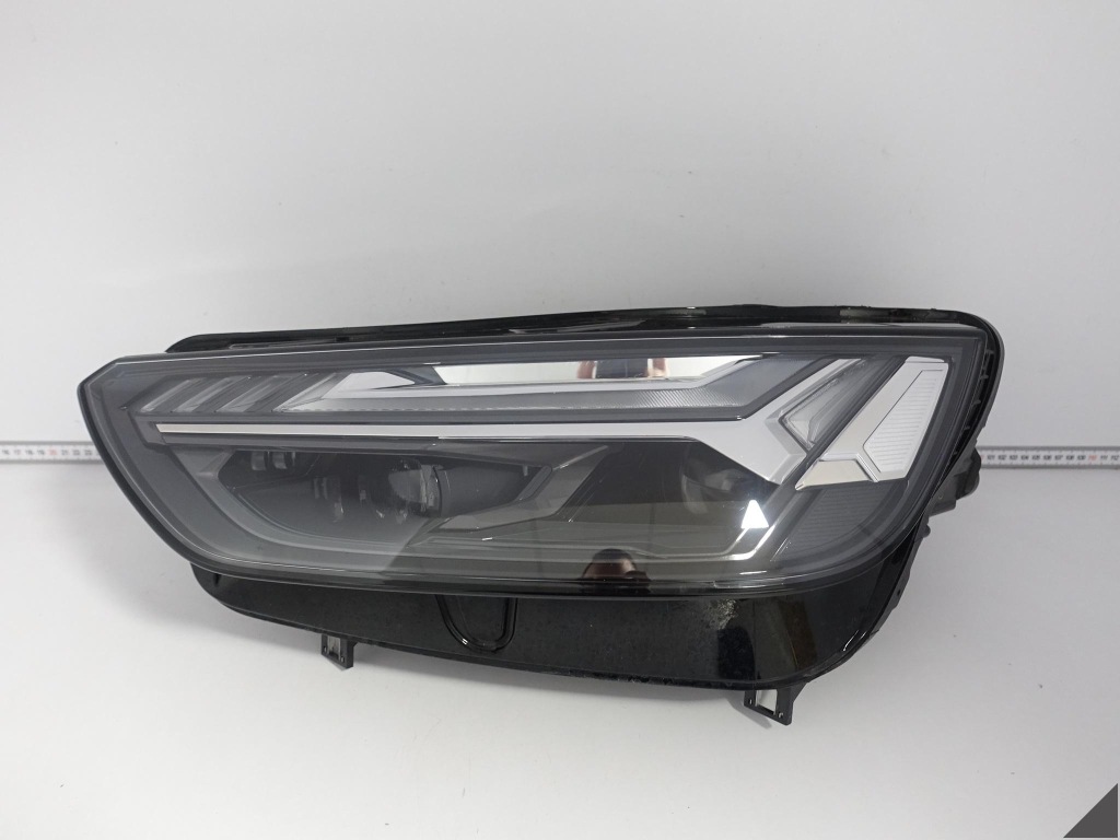 фото №1, Audi q5 sq5 ii 80a fy lift 21- matrix full led лампа ліва перед eu 035e