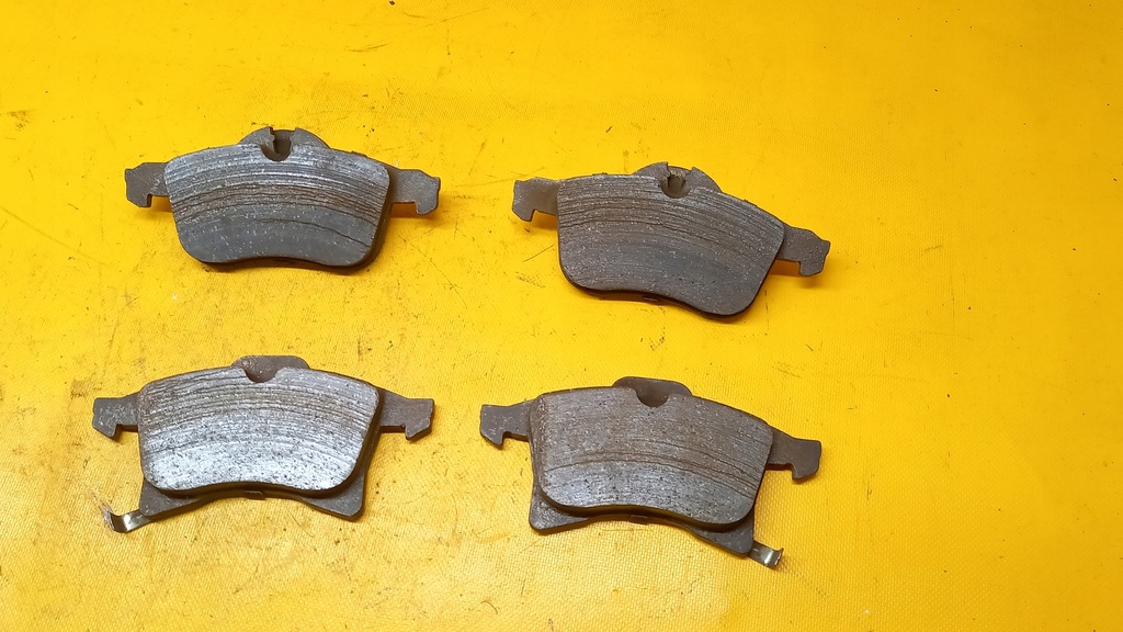 фото №8, Kpl.klocków тормозной. перед zafira a 99-05r ate