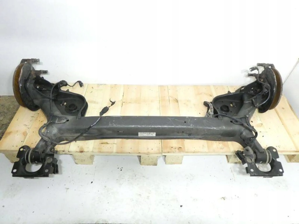 фото №1, Mercedes aklasa w177 балка задняя задняя подвеска задние