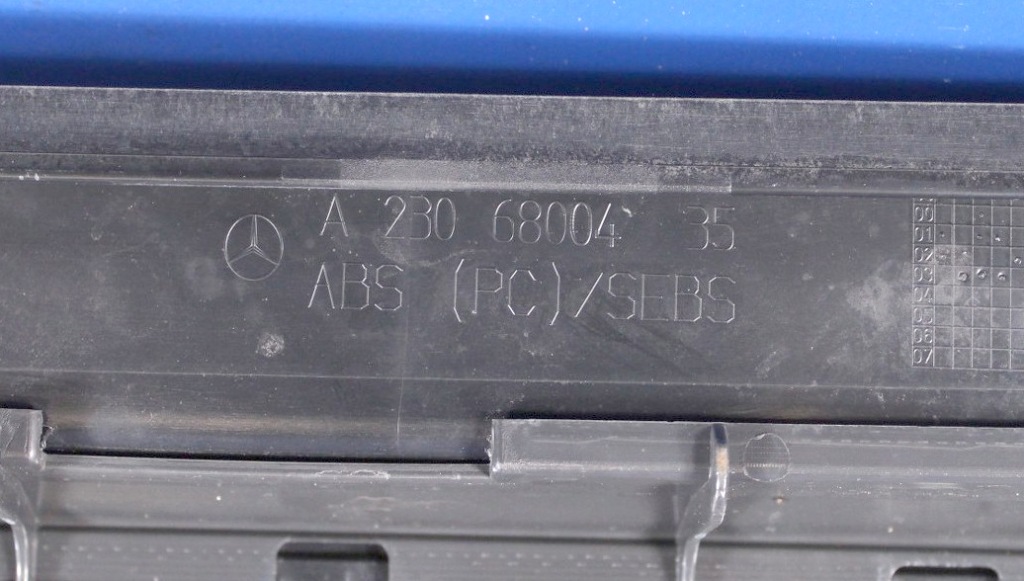 Накладка накладка  порога  правая mercedes sl r230 03r Цена
