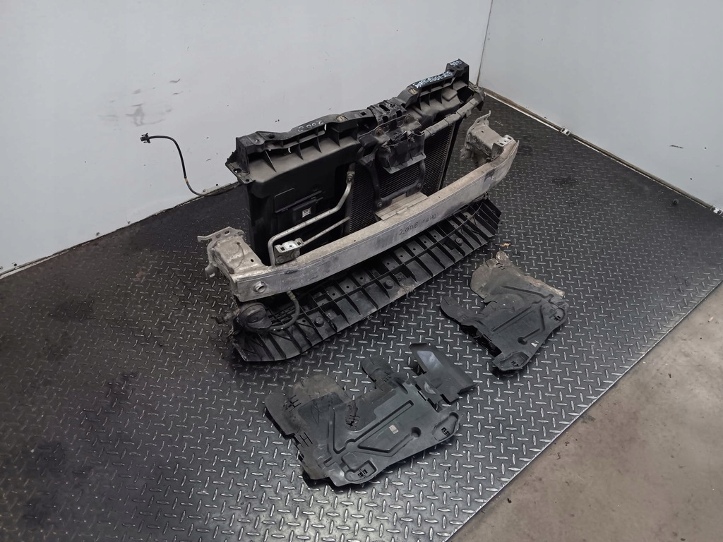 фото №8, Pas передний усилитель peugeot 2008 i 1.6 hdi