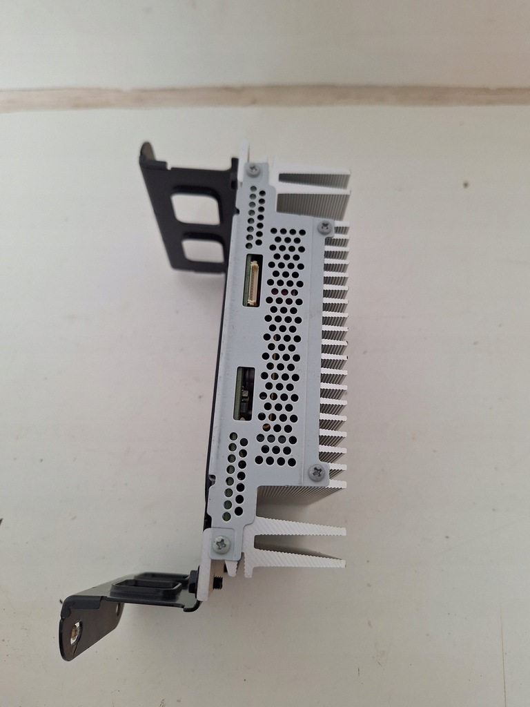 фото №4, Hyundai ix35 усилитель радио 96370-2y000 оригинальный номер 2010-