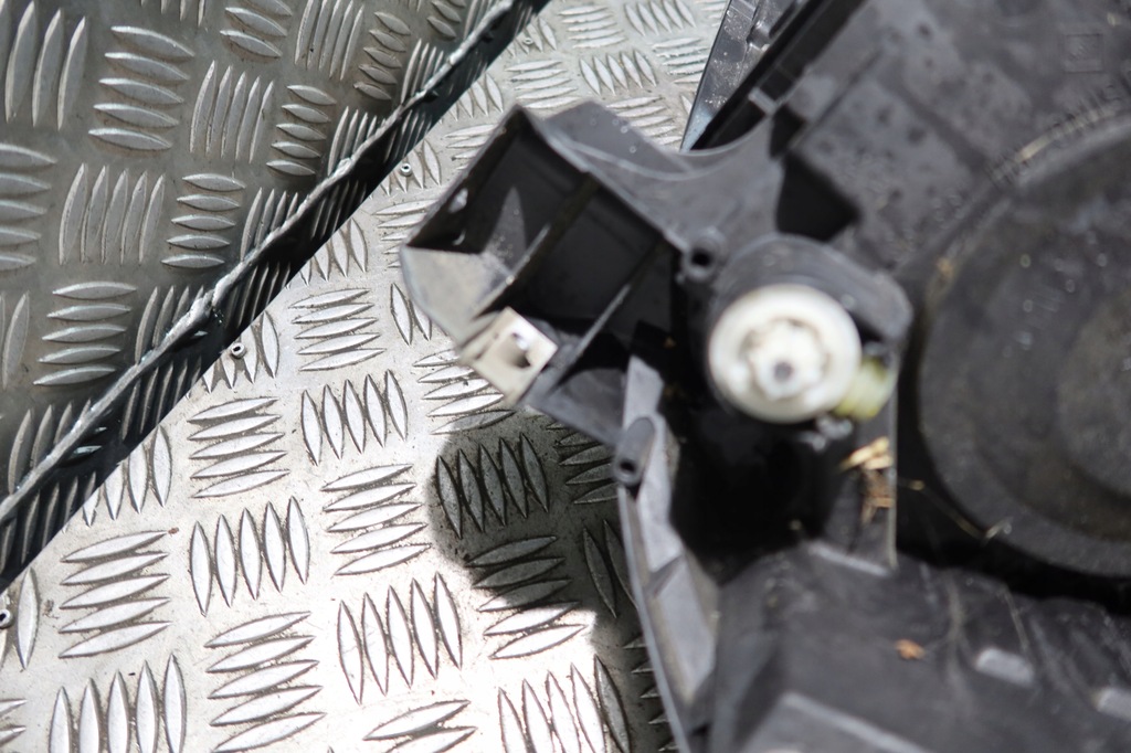 фото №11, Renault kadjar фара правий передній перед лампа uk 260107703r