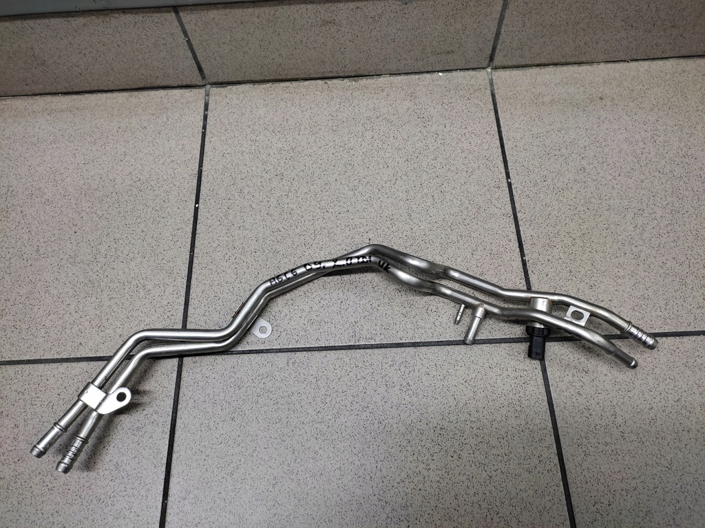 фото №1, Audi a6 c6 2.0 tdi труба шланг паливний 03l201360