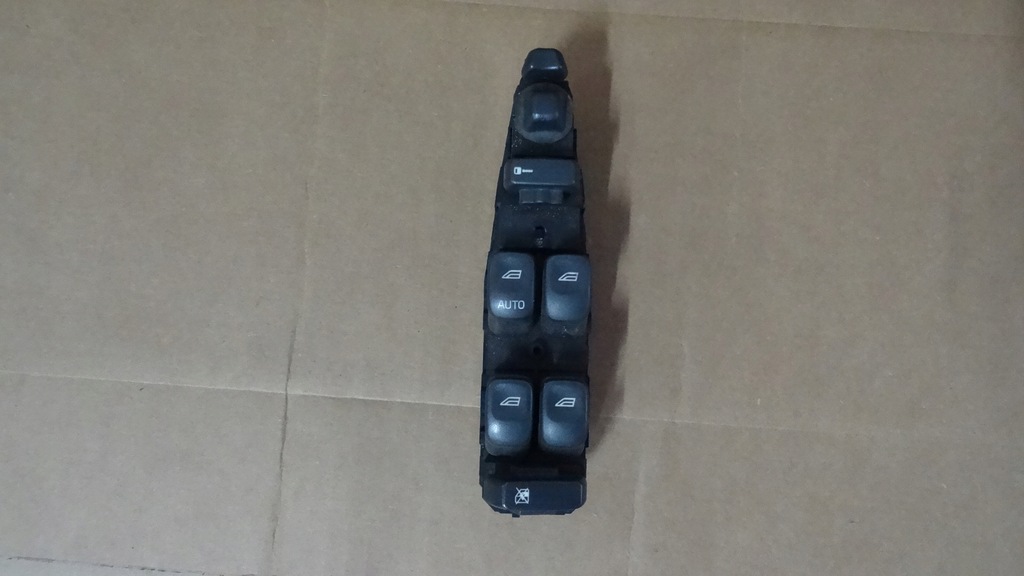 фото №1, Volvo v40 lift панель окон