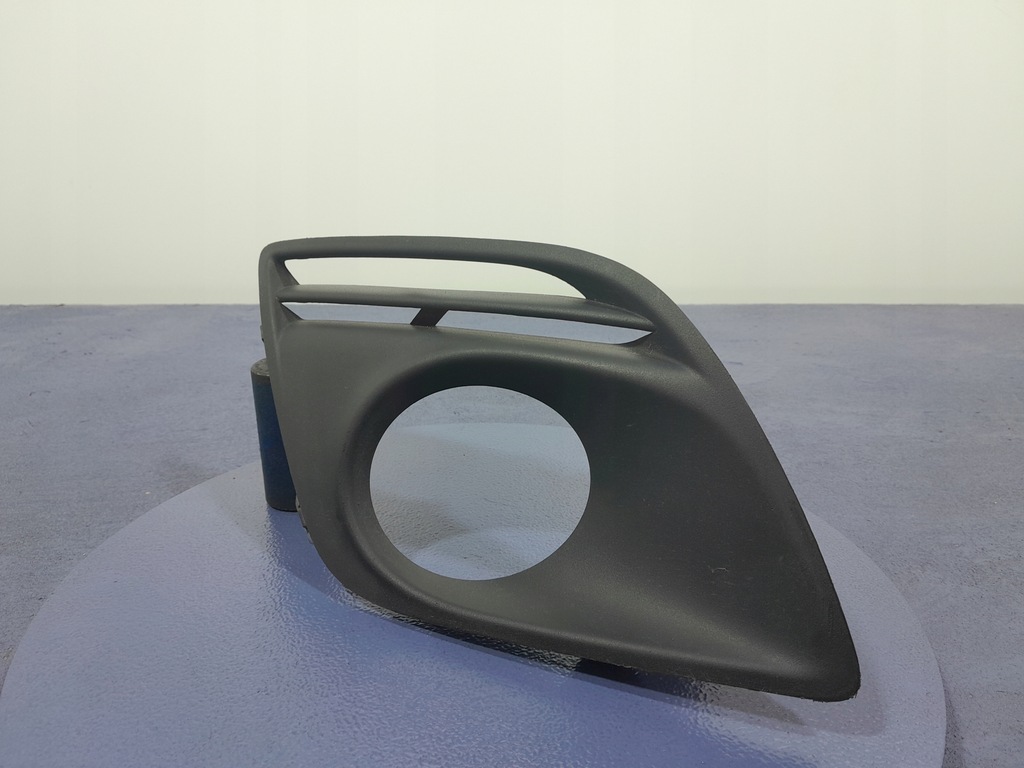 фото №1, Volvo xc60 i решётка бампер перед правая 30763418