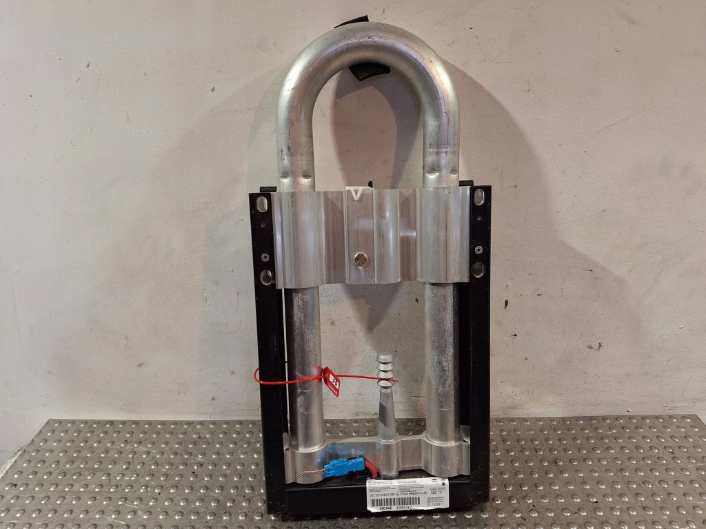 фото №1, Подголовник пиротехнический 9682674780 peugeot 308 cc 2007-