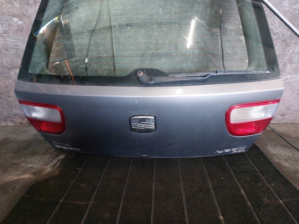 фото №10, Kompletny задняя крышка багажника бампер лампа правая левая seat leon i