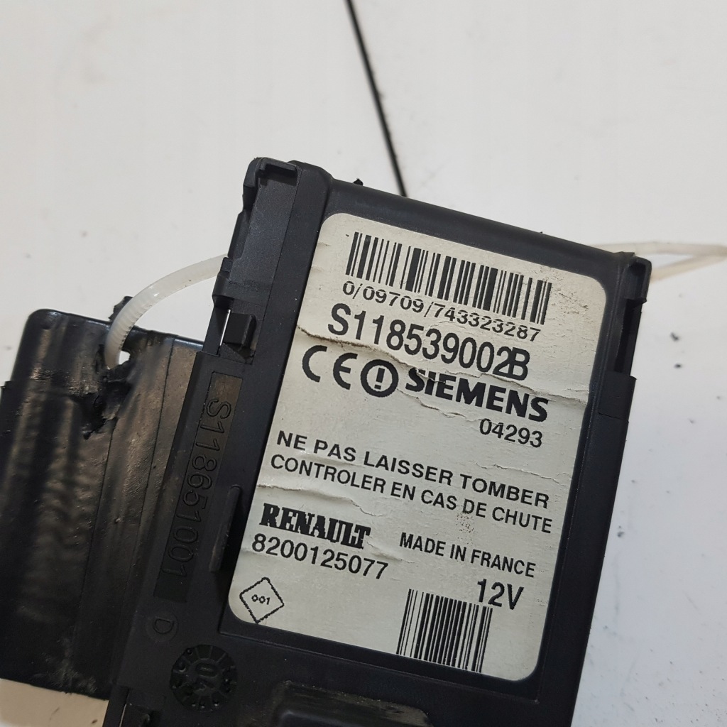 фото №3, Считыватель карты renault scenic 2 s118539002b