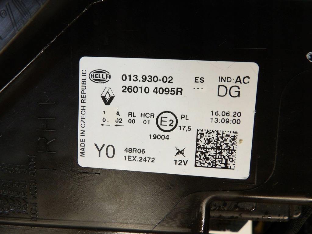 фото №3, Лампа правая передняя renault captur ii 2 260104095r