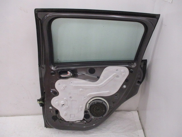 фото №9, Peugeot 2008 дверь правое задние evl