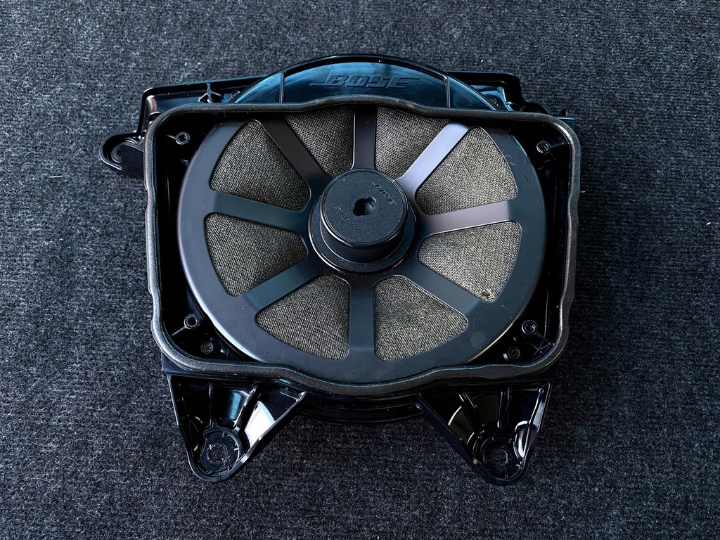 фото №13, Audi a8 s8 динамик bosse 4h1035481