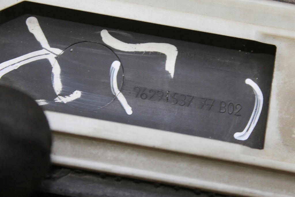 фото №12, Молдинг двері лівий перед peugeot 607