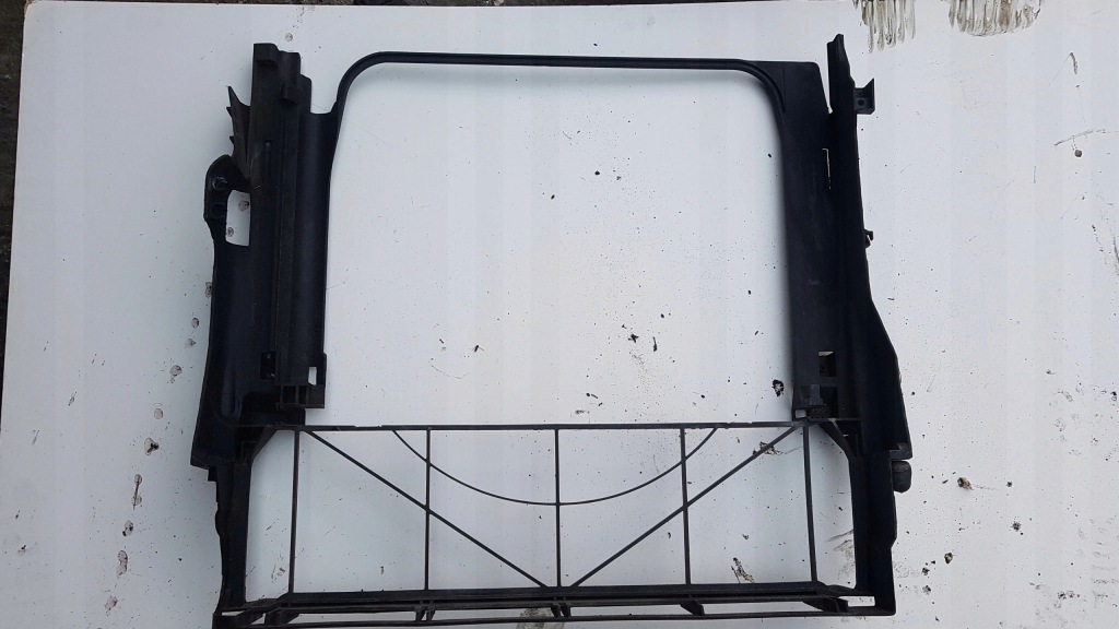 Кронштейн рамка радиатора bmw x5 e53 3.0i 4.4i в Украине