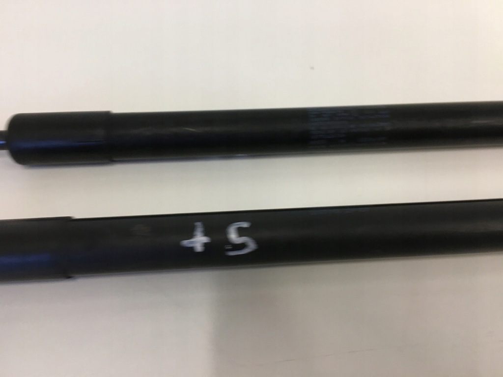 фото №8, Привід кришки багажника задня vw golf 5 plus