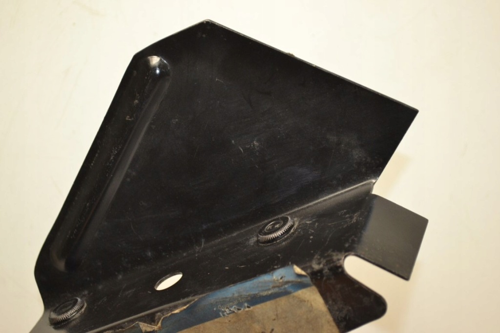 Mercedes w126 кронштейн кріплення zbiorika пального p Київ