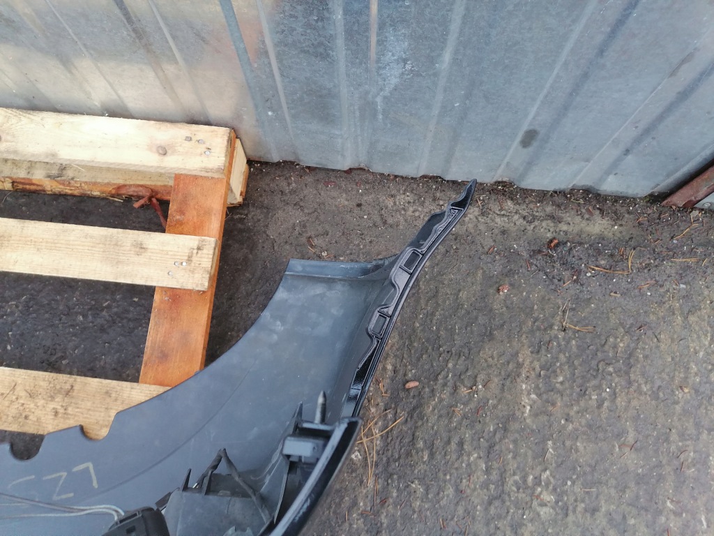 Бампер решётка радиатора решётка радиатора перед audi a4 b7 lz9y обычный нет s-line Недорого