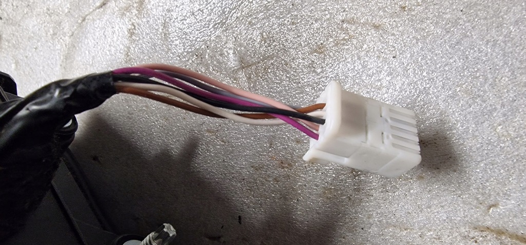 фото №9, Suzuki vitara iii lift зеркало 6pin правое 2018