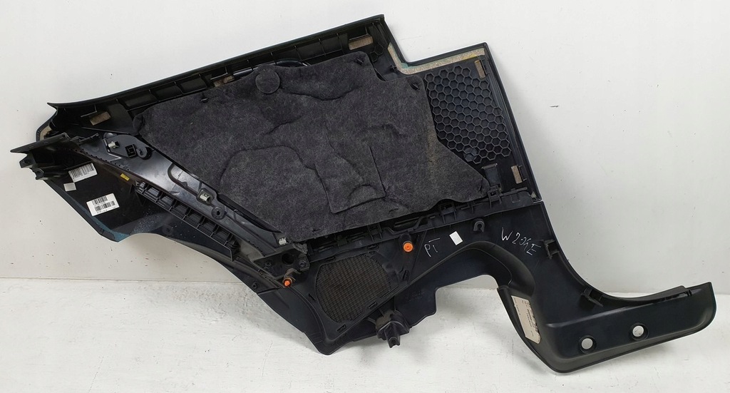 фото №10, Оббивка обшивка правий задня mercedes w204 coupe