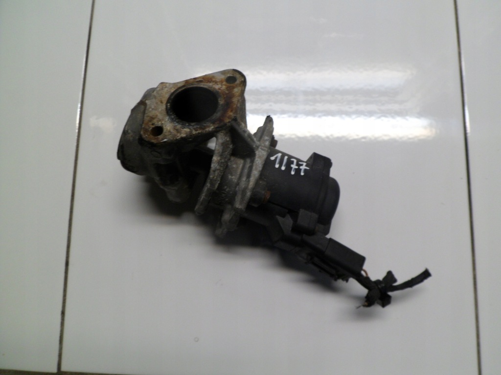 фото №1, Peugeot 1.6hdi клапан egr 9649358780