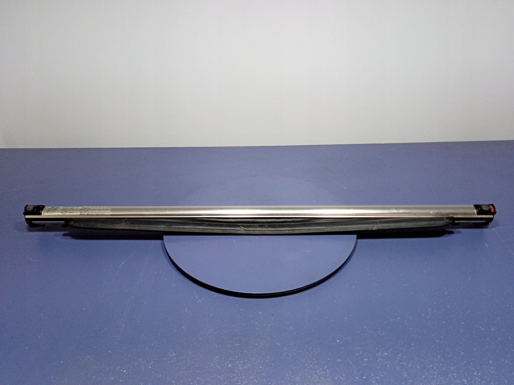 фото №1, Lexus is i kombi шторка багажника 99-05