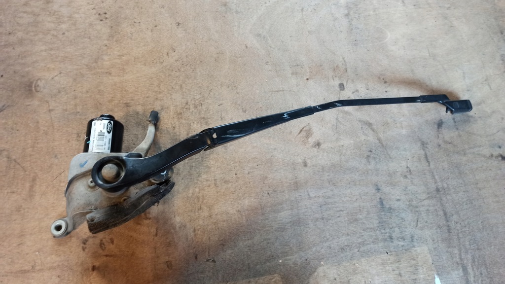 фото №1, Рычаг дворники правое transit custom 16-