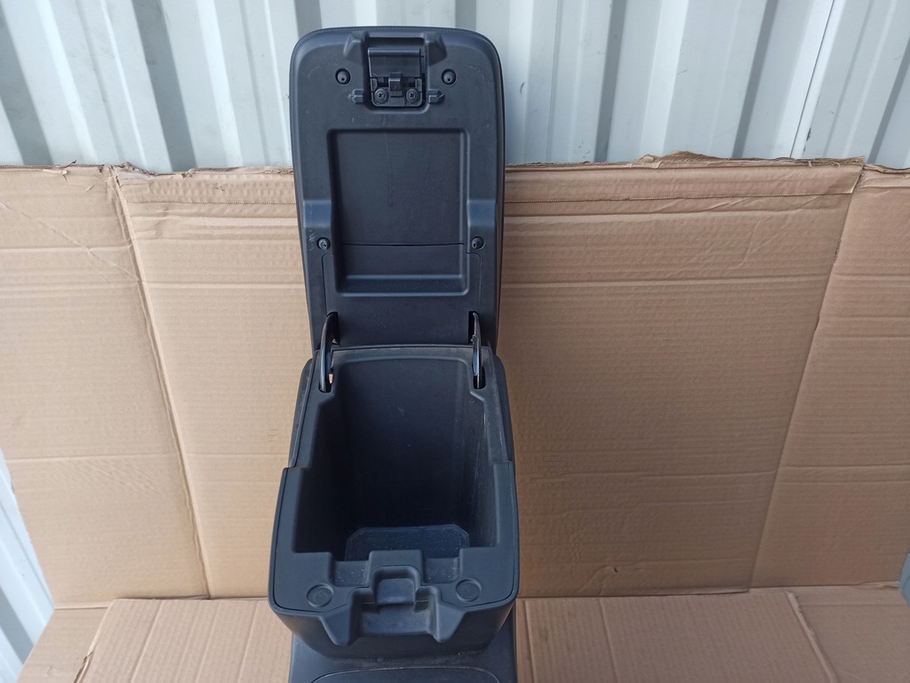 фото №9, Підлокітник тунель середній opel antara lift europa шкіра чорний