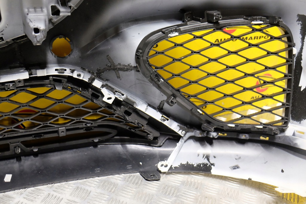 фото №16, Hyundai genesis gv70 suv 2021- бампер перед решітка радіатора