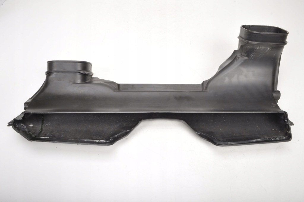 фото №8, Maserati granturismo 4.7 воздуховод воздуха