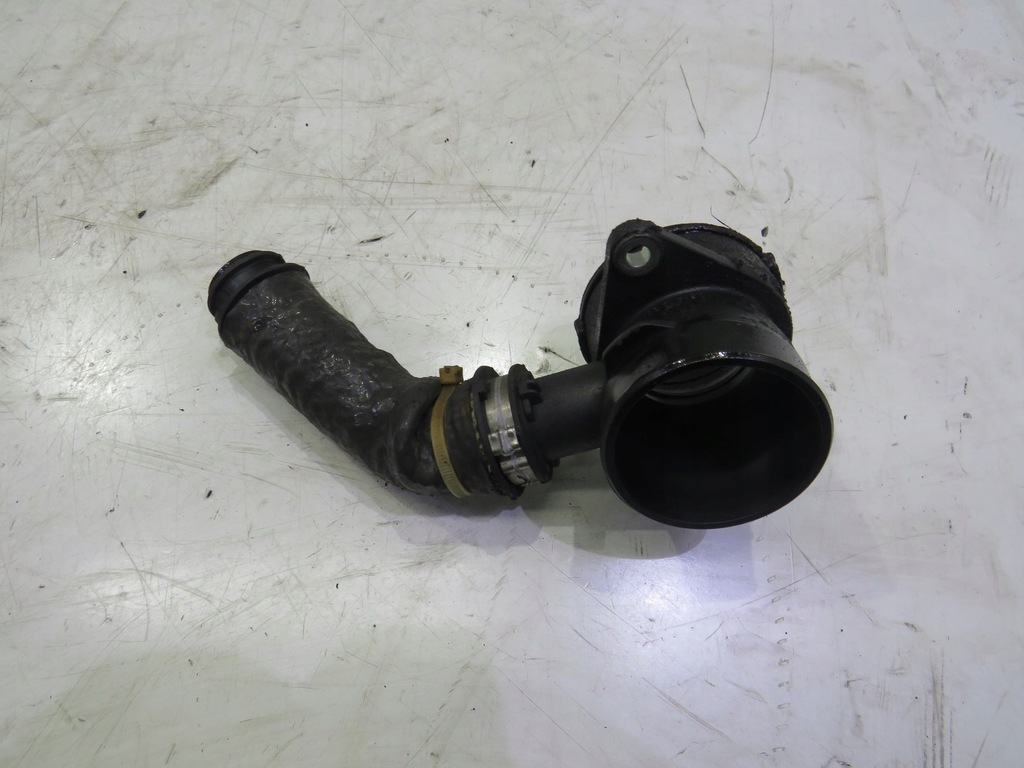 фото №1, Патрубок wody mondeo mk5 1.5 tdci