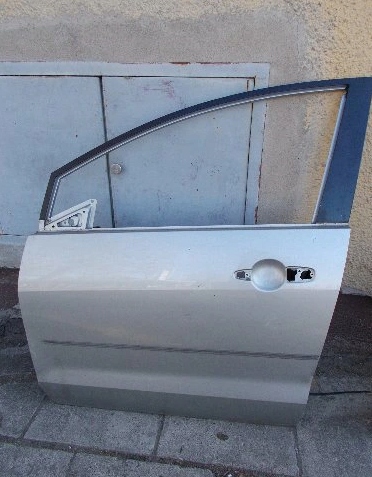 фото №1, Дверь mazda 5 '05-10 rok выбор