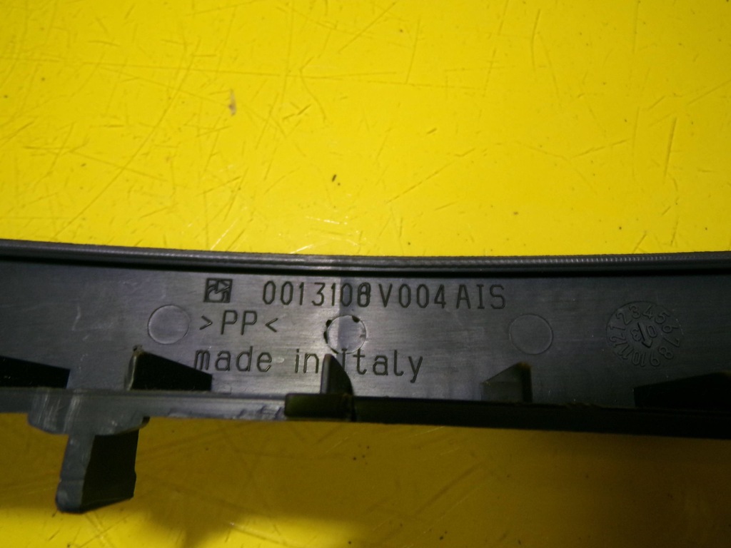 фото №7, Рамка радіо консолі smart roadster 2003 0013108v004 nr60