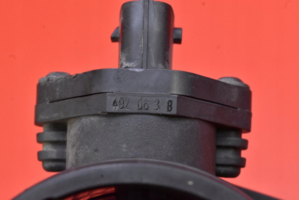 фото №8, Расходомер 8670112 volvo s60 1 i 2.0 t 180 km 00-04