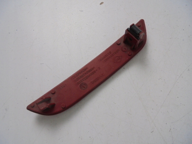 фото №3, Отражатель правый задняя renault clio iv 2012-2020