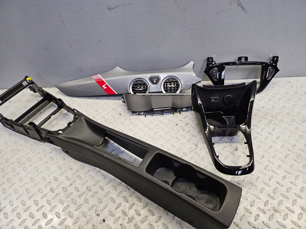 Туннель средний 13357636 opel adam s 1.4 turbo 150km в Украине