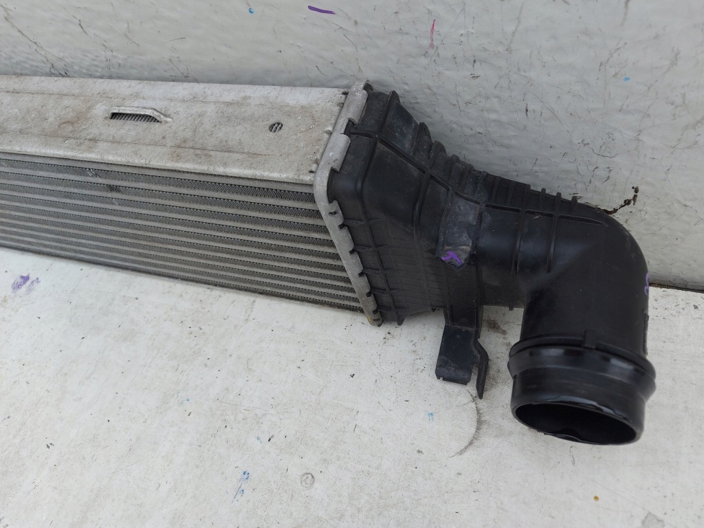 Mercedes c e klasa 204 212 радіатор інтеркулер Доставка