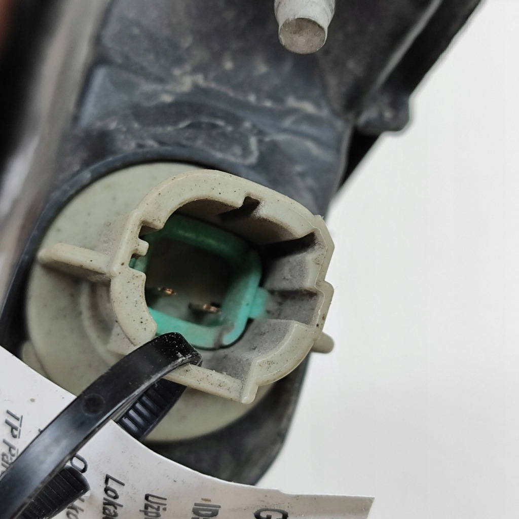 фото №7, Nissan leaf ii ze1 2019 світло протитуманні задні