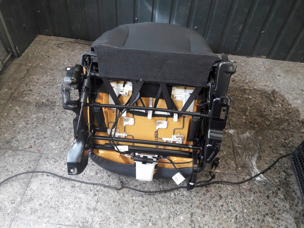 фото №15, Сиденье левый перед renault twingo ii 3d