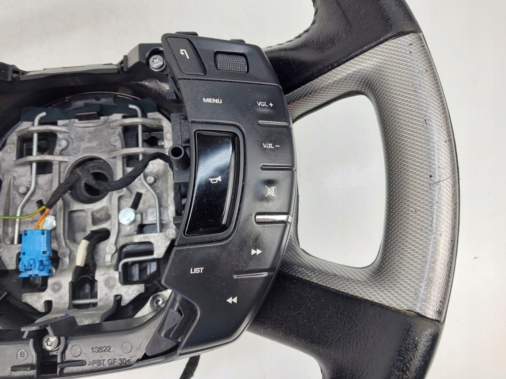 Руль кожаный многофункциональный 96829216zd citroen c4 picasso 1 Недорого