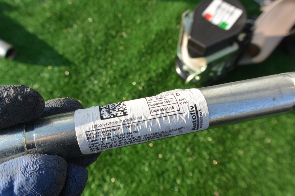 фото №8, Pas безопасности перед maserati quattroporte vi