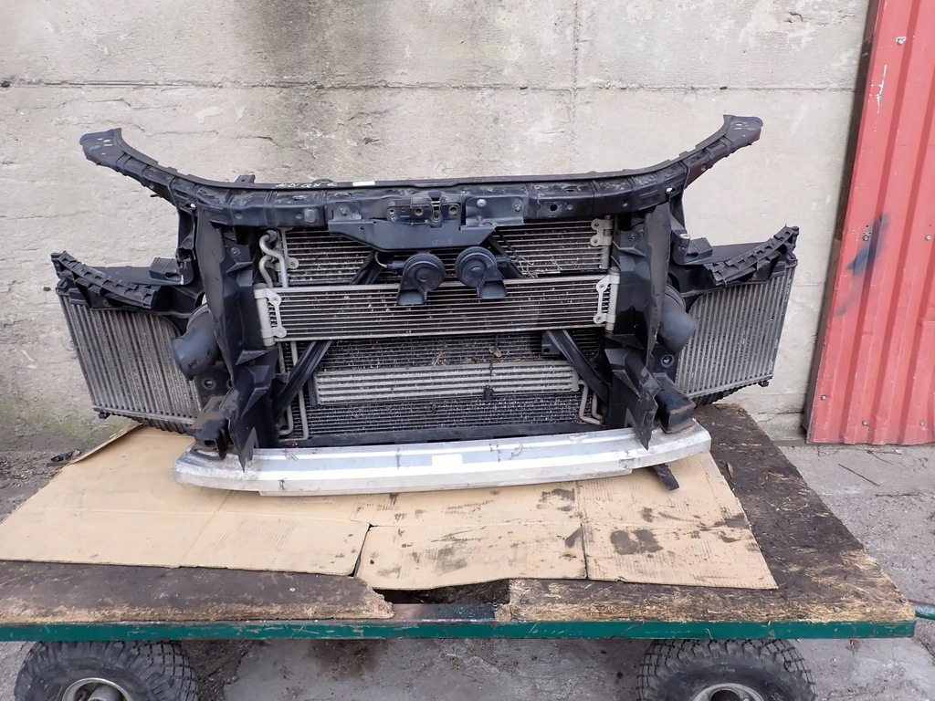 фото №1, Pas передній радіатор audi q7 4l 4.2