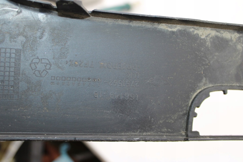 фото №9, Mini cooper one r55 r56 r57 заглушка бампера молдинг противотуманной фары правая