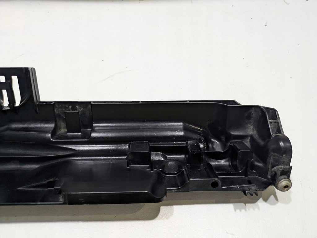 фото №9, Bmw 3 e90 e91 кронштейн / кронштейн радіатора 7527481-04