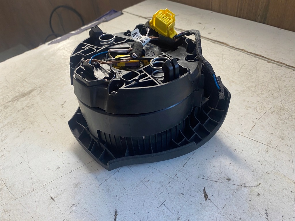 фото №10, Vw passat b7 подушка подушка безпеки водія 3c8880201t