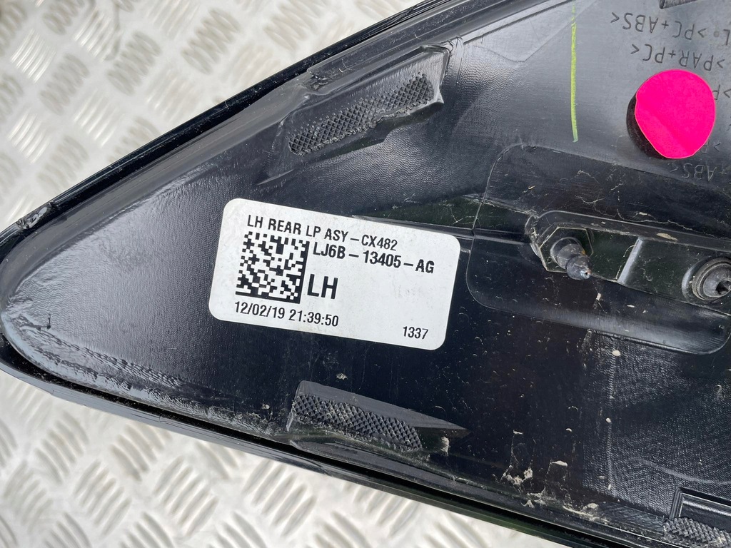 фото №6, Ford escape mk4 лампы задняя комплект правая 20- lj6b-13404-ag